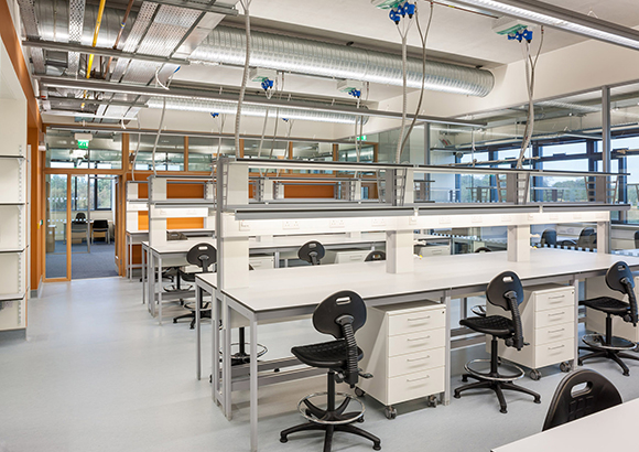 10萬級無塵凈化車間的標(biāo)準(zhǔn)是什么？