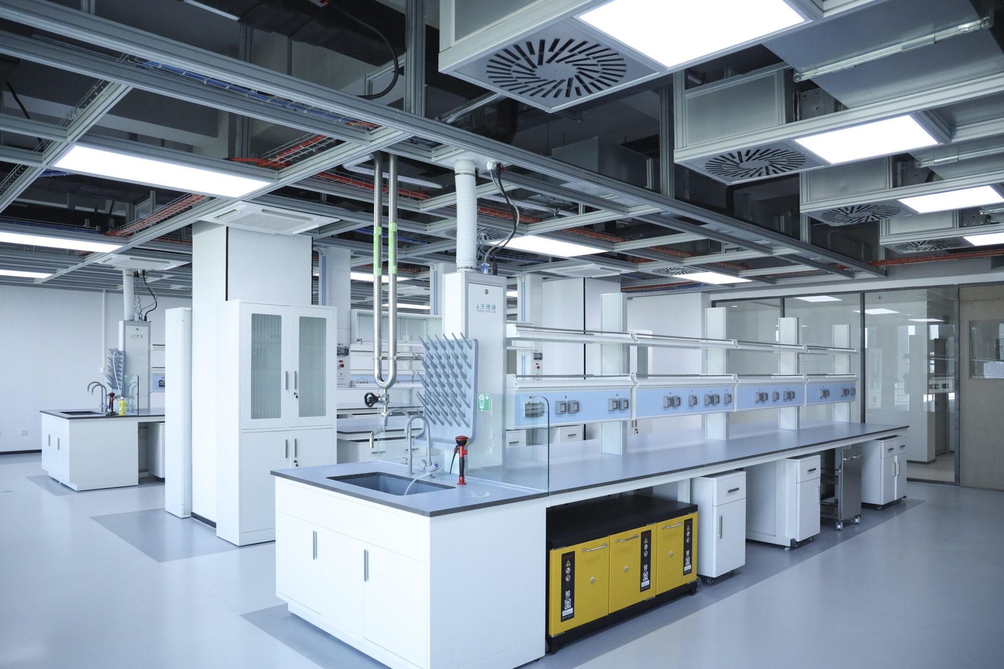 化妝品實(shí)驗(yàn)室裝修總包 化妝品實(shí)驗(yàn)室裝修總包