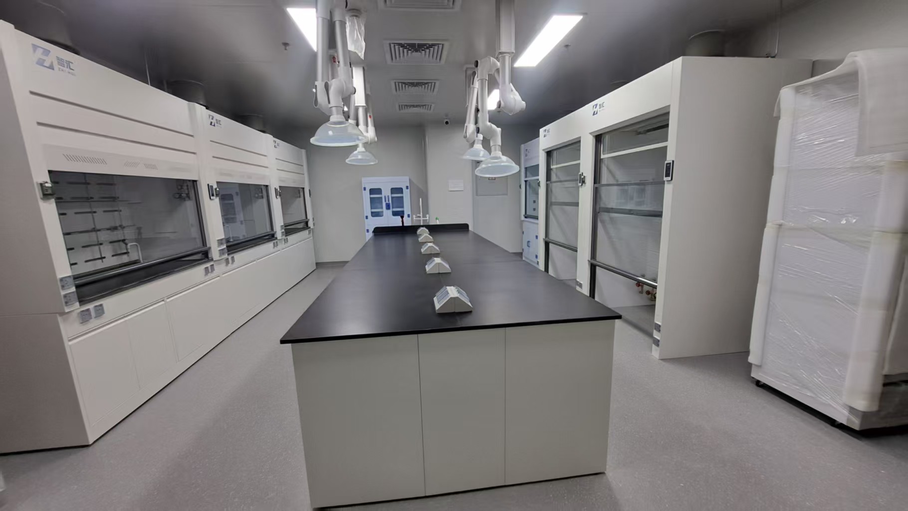 深圳實驗室裝修公司 深圳實驗室裝修公司